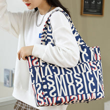 Load image into Gallery viewer, Fashion Print Handbag