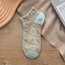 Load image into Gallery viewer, Vintage Embossed Cotton Socks