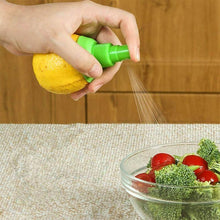 Load image into Gallery viewer, Manual Fruit Juice Sprayer (2 PCs)