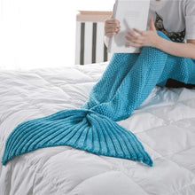 Load image into Gallery viewer, Mermaid Tail Blanket Crochet