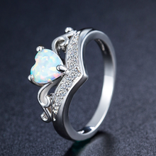 Load image into Gallery viewer, Opal Heart Ring