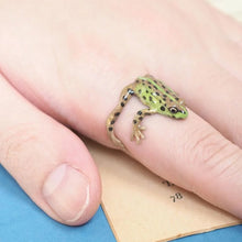 Load image into Gallery viewer, Latest-tree Frog Ring &amp; Earrings