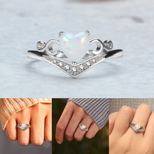 Load image into Gallery viewer, Opal Heart Ring