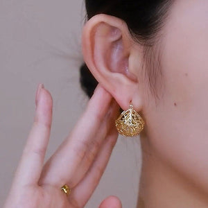 Fashion Cutout Earrings