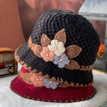 Load image into Gallery viewer, French Thicken Women&#39;s Flowers Knitted Woolen Hat