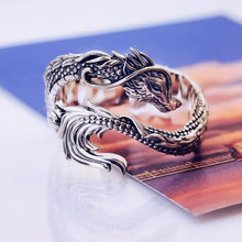 Load image into Gallery viewer, Silver Dragon Unusual Ring