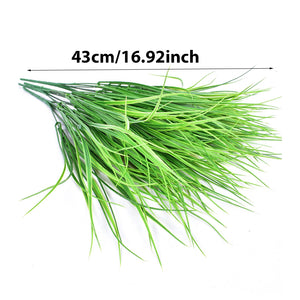 Lifelike Artificial Grass Plants