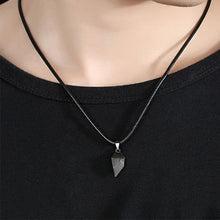 Load image into Gallery viewer, Couple Heart Stitching Necklace