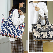 Load image into Gallery viewer, Fashion Print Handbag