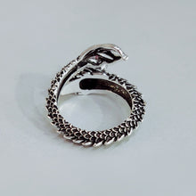 Load image into Gallery viewer, Silver Dragon Unusual Ring