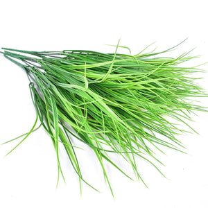 Lifelike Artificial Grass Plants