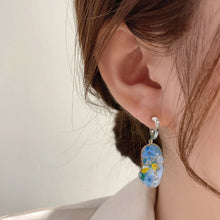 Load image into Gallery viewer, Pressed Flower Earrings - Abstract Face Forget Me Not Flower