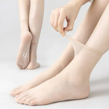 Load image into Gallery viewer, Invisible, Slip-resistant Crystal Silk Socks