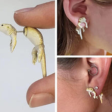 Load image into Gallery viewer, Creative Lizard Stud Earrings