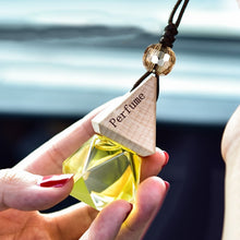 Load image into Gallery viewer, Car Perfume Pendant