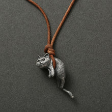 Load image into Gallery viewer, Scruffy Cat Necklace