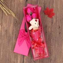 Load image into Gallery viewer, Rose Soap Bouquet With Cute Bear