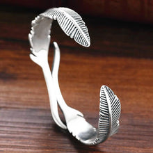 Load image into Gallery viewer, Silver Feather Bracelet