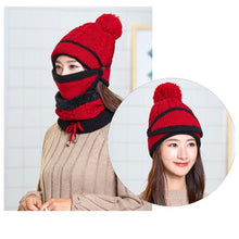 Load image into Gallery viewer, Women&#39;s Winter Beanie and Scarf