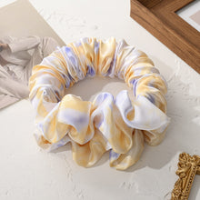 Load image into Gallery viewer, Heatless Hair Curling Double Scrunchie