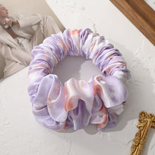 Load image into Gallery viewer, Heatless Hair Curling Double Scrunchie