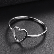 Load image into Gallery viewer, Oversized Heart Ring