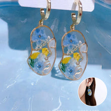 Load image into Gallery viewer, Pressed Flower Earrings - Abstract Face Forget Me Not Flower